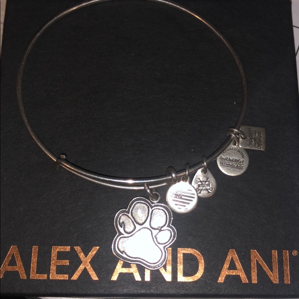 Paw print Alex and Ani